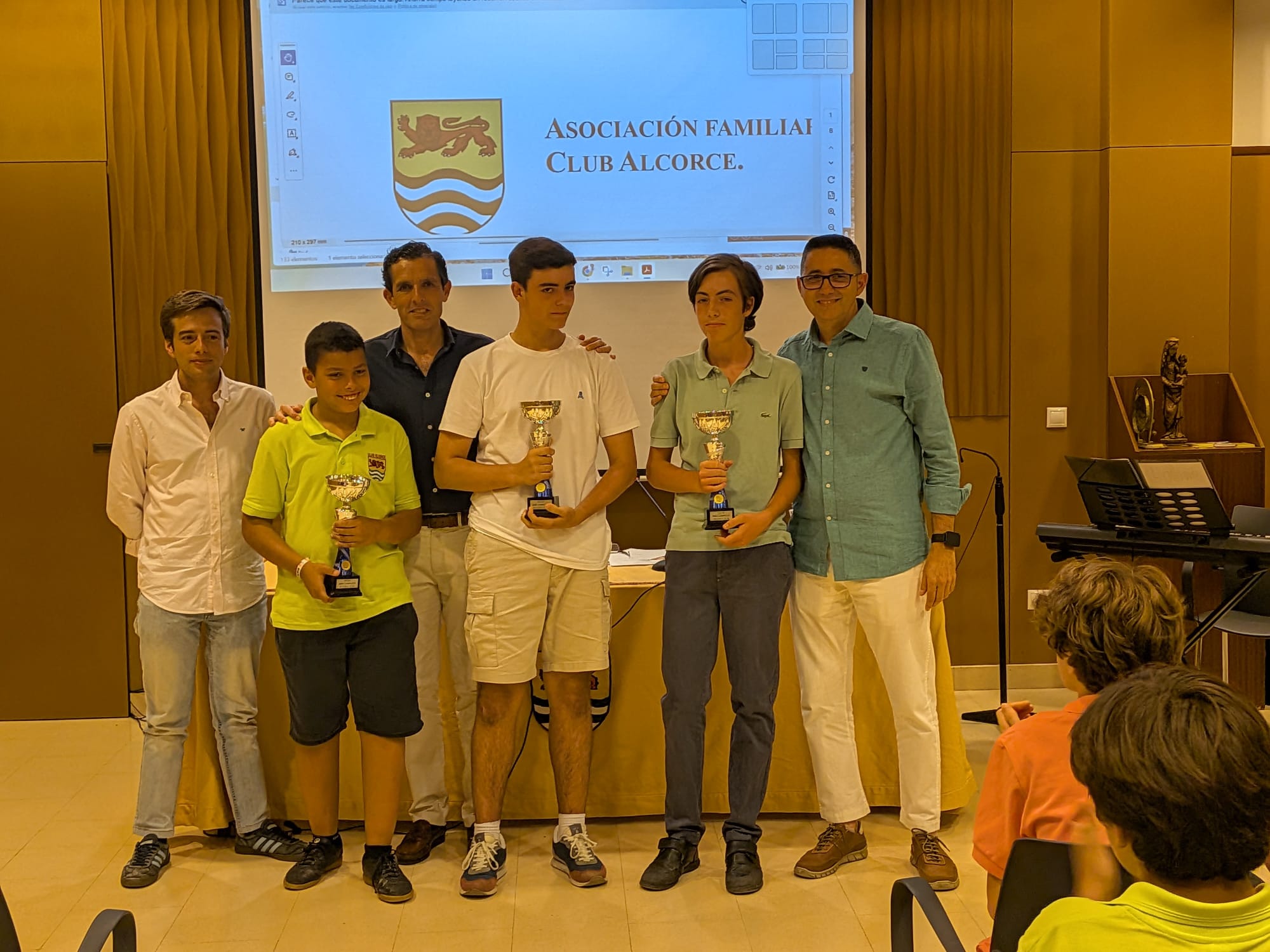 FiestaDeFinDeCurso 2026-06-20_01.jpeg